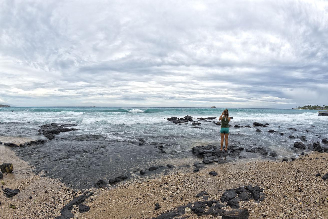 Kaʻūpūlehu coastline in North Kona