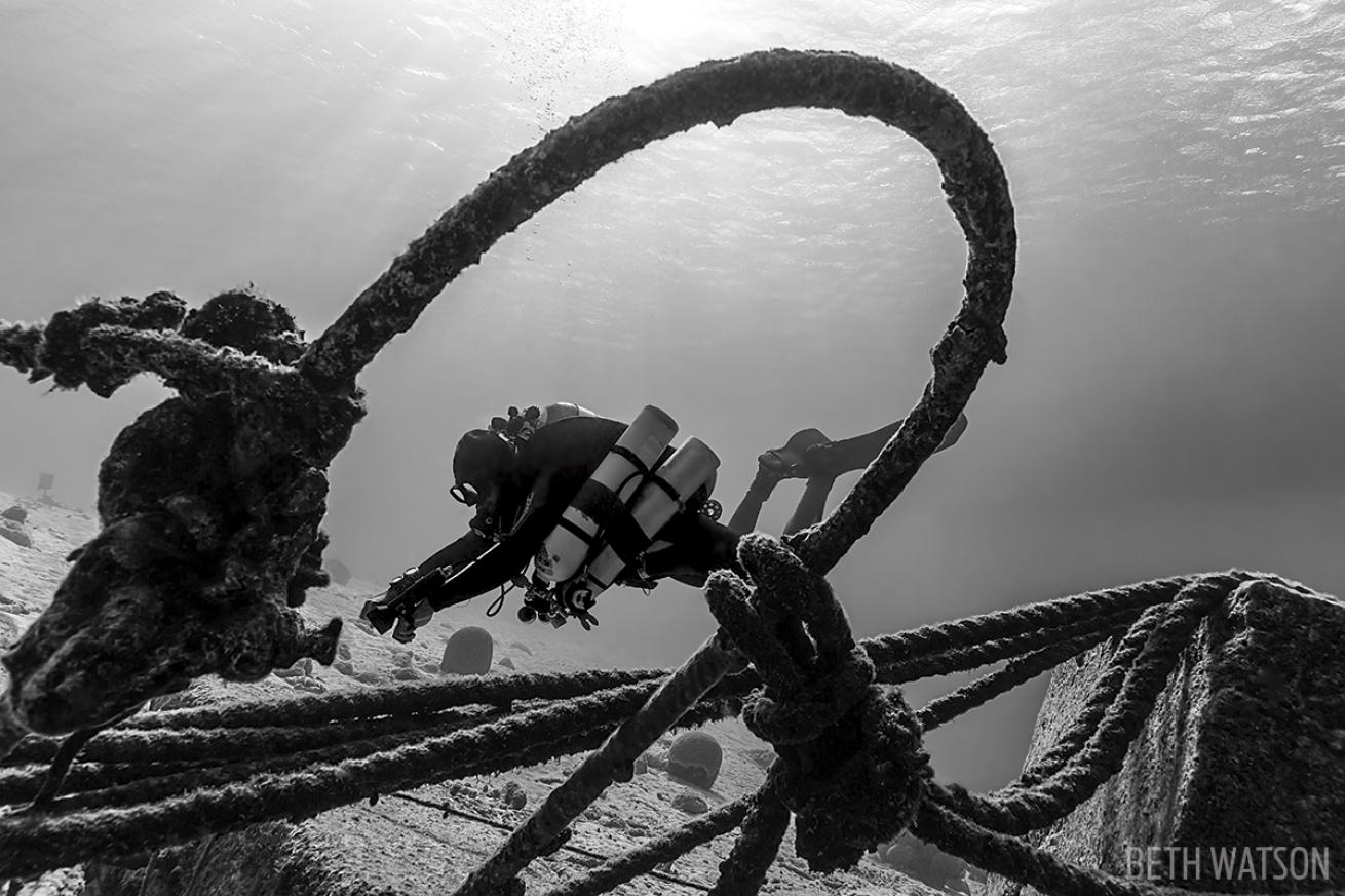 solo scuba diving in Bonaire 