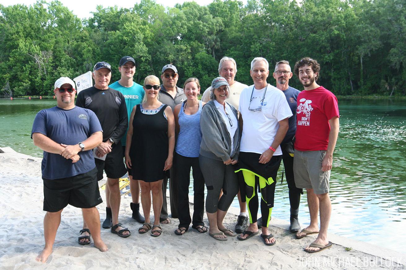 ScubaLab test team for the 2017 scuba diving regulator review