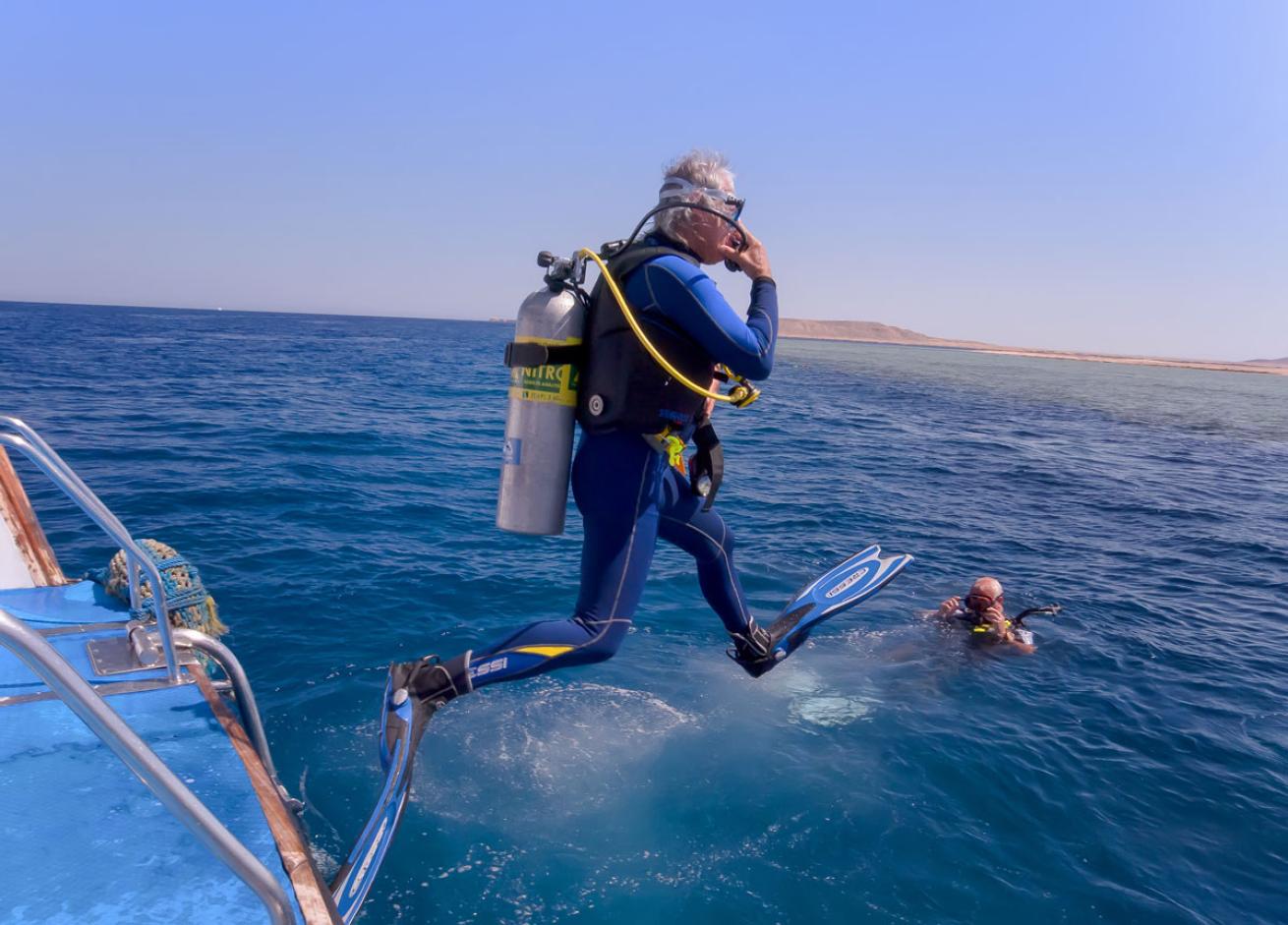 Scuba Giant Stride Entry