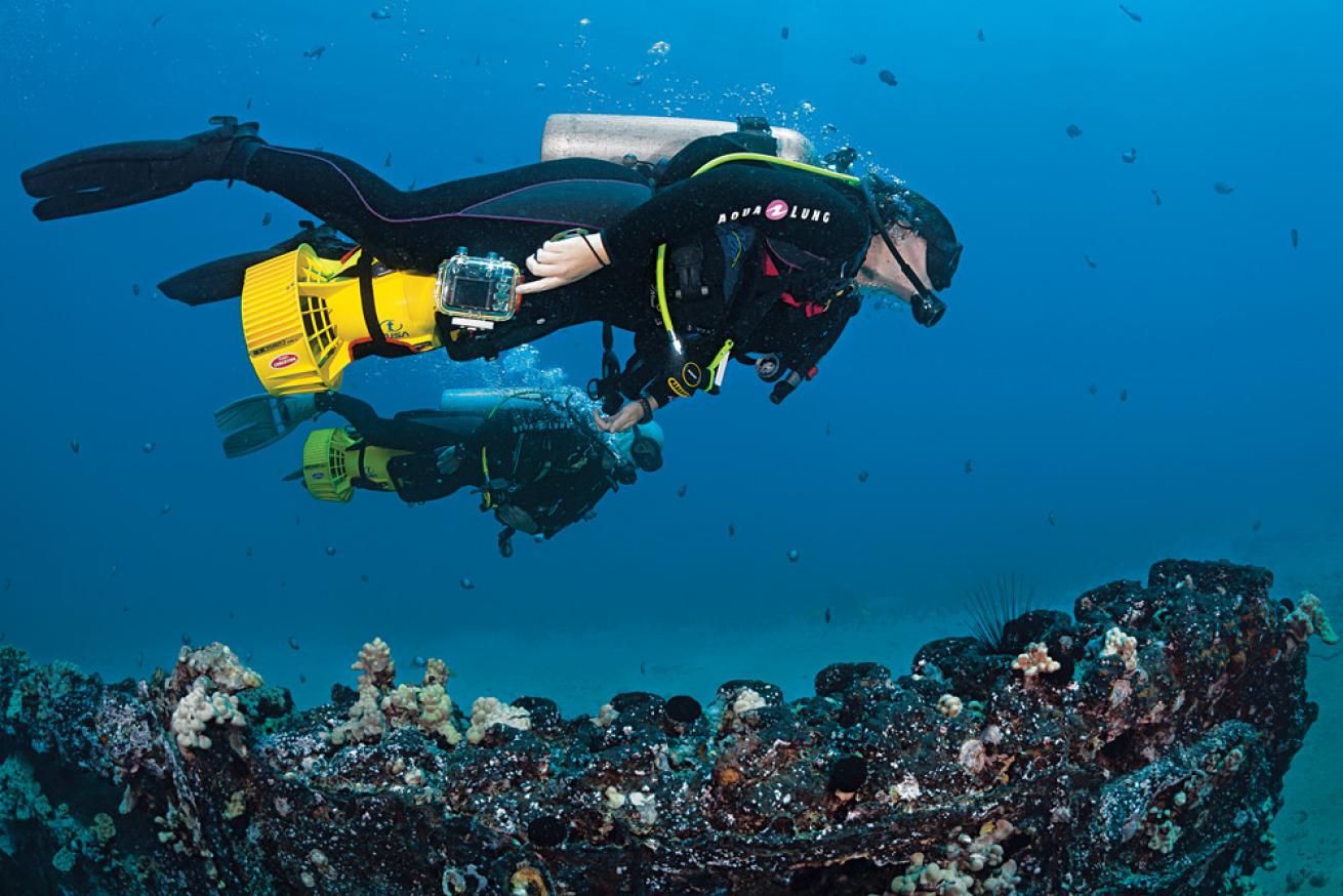 scooter diving