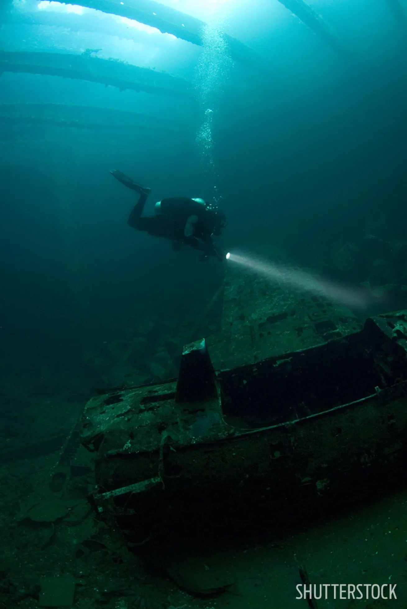 scuba diver underwater wreck micronesia