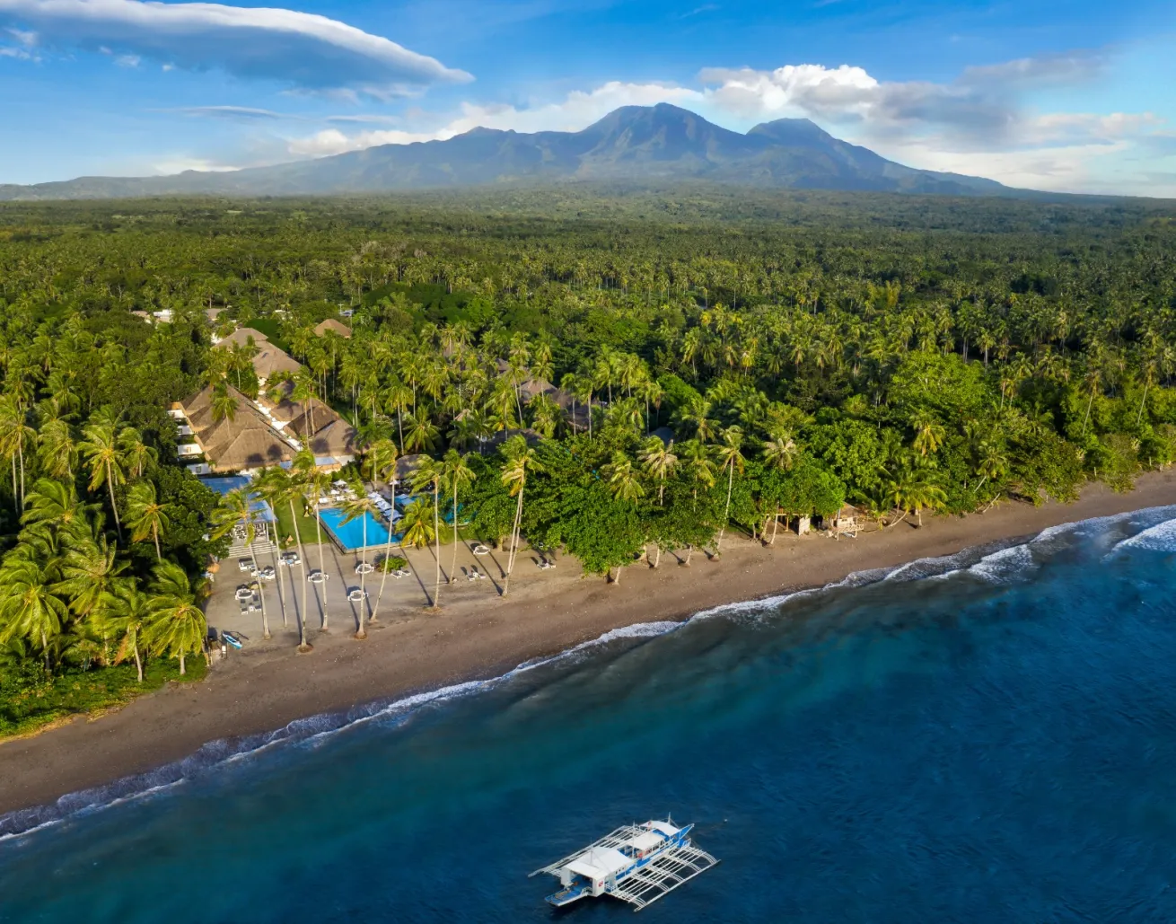 Atmosphere offers a boutique experience, with a mix of luxury accommodations for any stay.