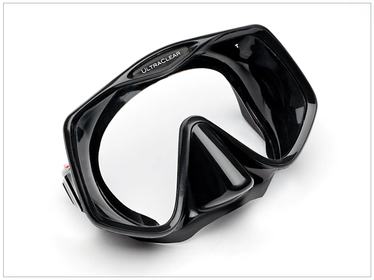 scuba diving masks