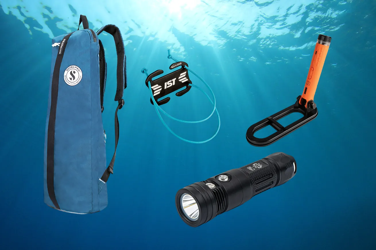 new scuba gear review, drybag, underwater light