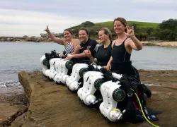 -female-rebreather-instructorsweb.jpg.webp