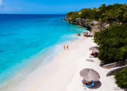 curacao_fokke baarssen_shutterstock_.jpg.webp