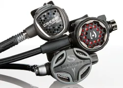 New scuba diving regulators