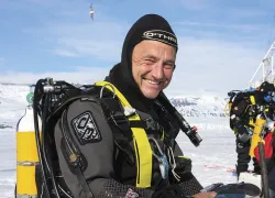 thumb-spd_profile_preparing_to_dive_under_the_polar_pack_ice.jpg.webp