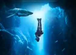 diving-deep-movie-poster-.jpg.webp