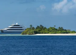 four_seasons_explorer_.jpg.webp
