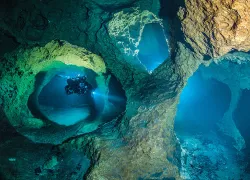 peacock-springs.jpg.webp