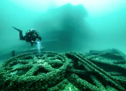 wisconsin-state-of-diving-dredge_jennifer-idol_.jpg.webp