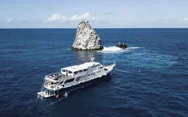 Courtesy_.-Caribbean-Explorer-II-on-Mooring-in-Saba-Marine-Park_edit.jpg.webp
