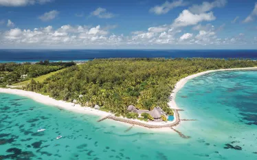 Denis-Private-Island_Aerial-Side-View_edit.jpg.webp