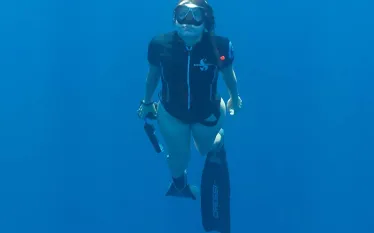 alexandra-gillespie-rising-freediving-baja-mexico-tonya-colson.jpg.webp