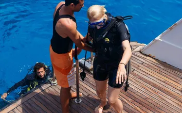 fatigue_cramps_scuba-diving.jpg.webp