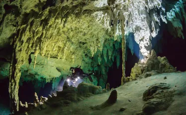 gran-cenote.jpg.webp