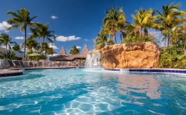 pool__med_.jpg.webp