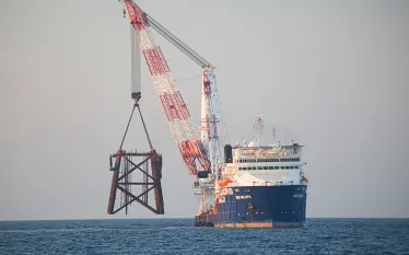 rig-removal-courtesy-noaa_g.p._schmahl.jpg.webp