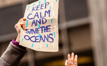 save-oceans-sign-shutterstock-valmedia.jpg.webp