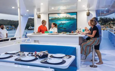 scuba-diving-liveaboard-dining.jpg.webp