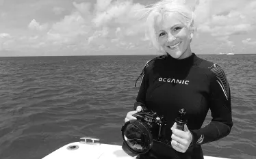 scubadiving-sea-hero-jillian-morris-sharkskids.jpg.webp